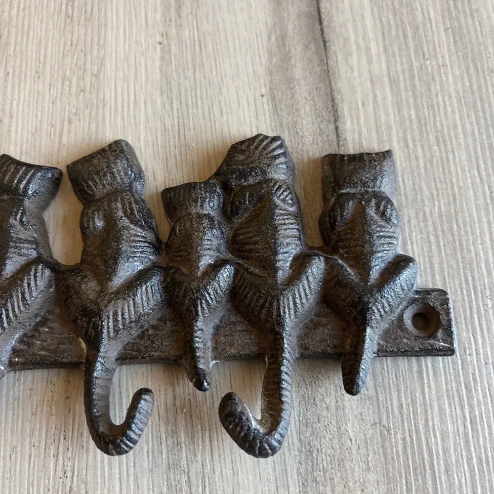 Vintage Cast Iron Cat Wall Hooks Rack 5 Hook Hanger Rustic Key Coat Leash Kitty